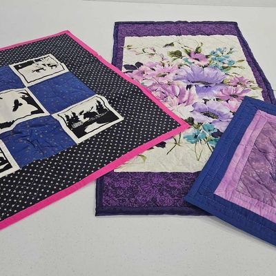 Sale Photo Thumbnail #258: Set of 3 Wildlife & Floral Quilted Mats
