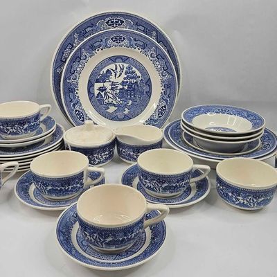 Sale Photo Thumbnail #40: American Earthenware Willow Dinnerware