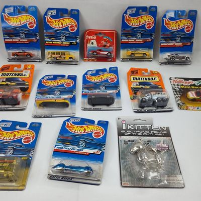 Sale Photo Thumbnail #266: Mattel & Matchbox Die-Cast Toys, Set 12