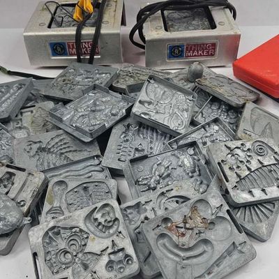 Sale Photo Thumbnail #459: Mattel Thingmaker Units & Molds