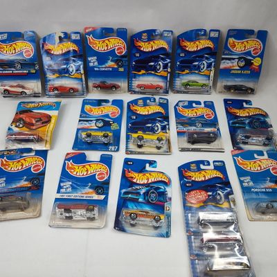 Sale Photo Thumbnail #272: Mattel Hot Wheels: Set 17 Die-Cast
