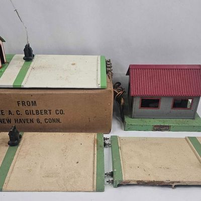 Sale Photo Thumbnail #119: A.C. Gilbert American Flyer RR Accs