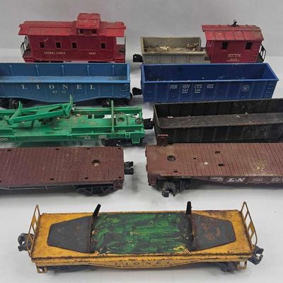 Sale Photo Thumbnail #450: Lionel O Gauge Model Freight Cars & Cab