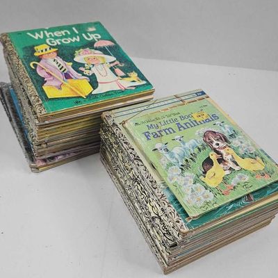 Sale Photo Thumbnail #478: Collection of Vtg Golden & Tale Books