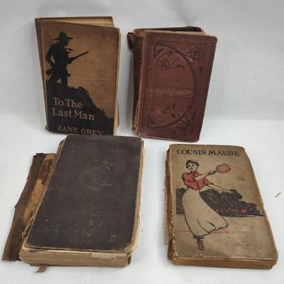 Sale Photo Thumbnail #322: Set 4 Books: Zane Grey & C. Bronte