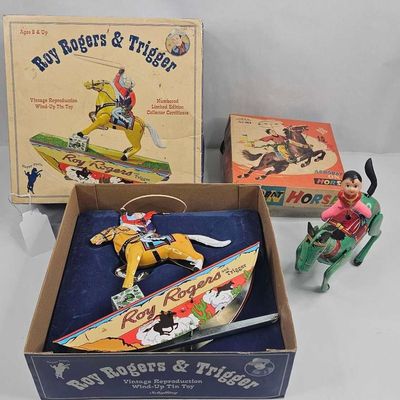 Sale Photo Thumbnail #146: Pair Roy Rogers & Trigger Tin Toys
