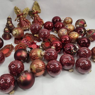 Sale Photo Thumbnail #403: Red & Gold Christmas Ornaments & Figs