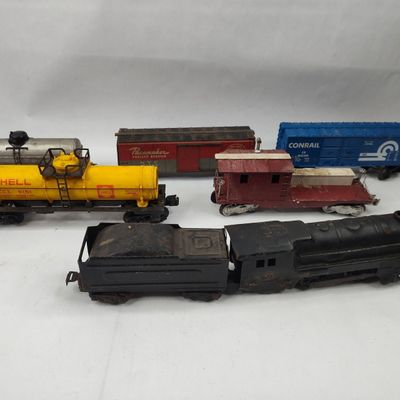 Sale Photo Thumbnail #305: Model Train Cars & Steam Loco