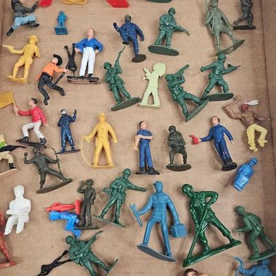 Sale Photo Thumbnail #112: Assortment of Plastic Toy Figures