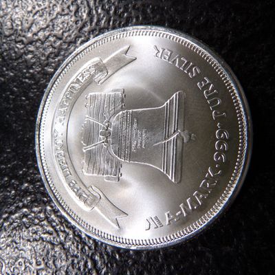 LIBERTY BELL 1 OUNCE 999+ PURE SILVER