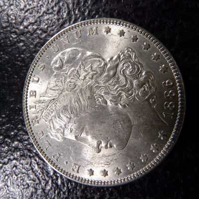 1886 MORGAN SILVER DOLLAR