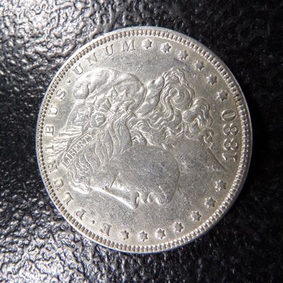 1880 MORGAN SILVER DOLLAR