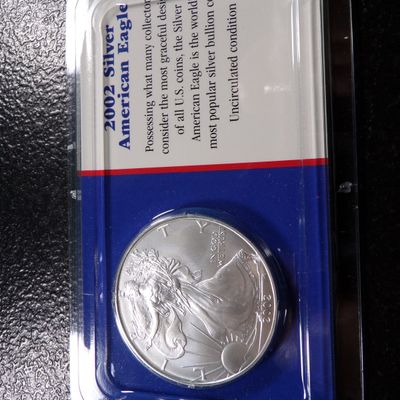 2002 AMERICAN SILVER EAGLE DOLLAR