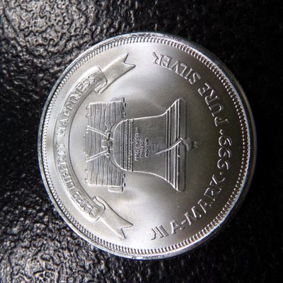 LIBERTY BELL 1 OUNCE 999+ PURE SILVER