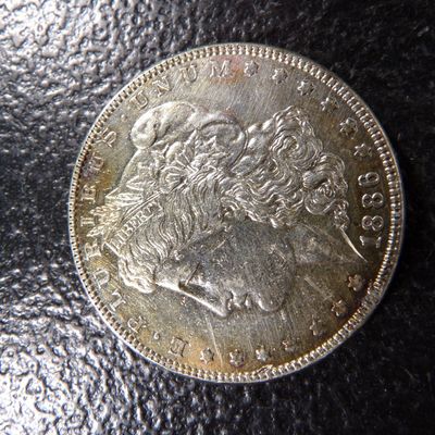 1886 MORGAN SILVER DOLLAR