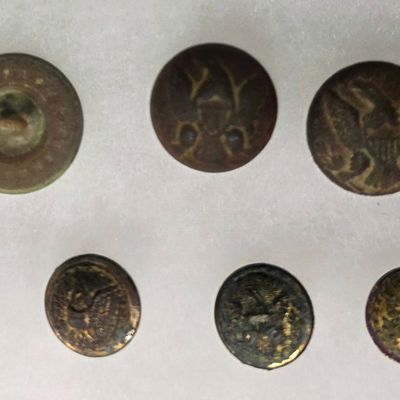 Sale Photo Thumbnail #194: Civil War Button Lot of 8