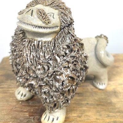 Sale Photo Thumbnail #227: 1970s Billy Ray Hussey Owens Pottery Lion Figural