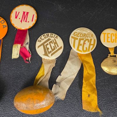 Sale Photo Thumbnail #184: Rare 1930s Georgia Tech/Florida Football Pinback