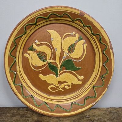 Sale Photo Thumbnail #137: Pennsylvania Redware Slip Decorated Plate