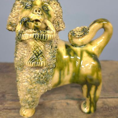 Sale Photo Thumbnail #220: Early Billy Ray Hussey Stforshire Dog Figural
