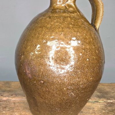 Sale Photo Thumbnail #97: Fine 1/2gal Catawba valley, North Carolina Jug