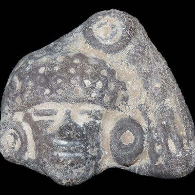 Sale Photo Thumbnail #116: 1 3/4" Pre-Columbian Human Effigy Pottery Head Fragment