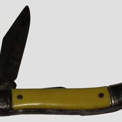 Sale Photo Thumbnail #452: Vintage Ideal Brand Pocket Knife, Dual Blade