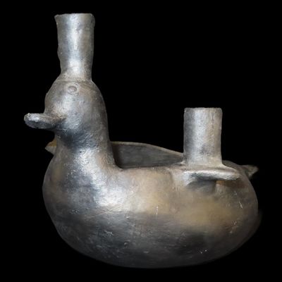 12 1/2" Pre-Columbian-Style Inca Bird / Duck Effigy Pottery Bowl, Peru