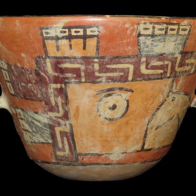 Sale Photo Thumbnail #149: 6 1/4" Pre-Columbian-Style Nazca Bird Effigy Bowl / Cup, Peru