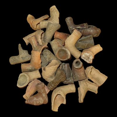 Sale Photo Thumbnail #444: Lot of Damaged Trade Pipes, St. Louis Area, Found by Ronald Knowles