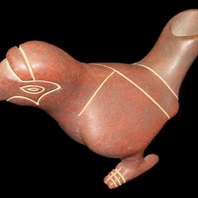 Sale Photo Thumbnail #685: Pre-Columbian-Style Colima Parrot Effigy Miniature Pottery Vessel / Pot