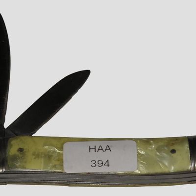 Sale Photo Thumbnail #392: Vintage Imperial Pocket Knife, Dual Blade