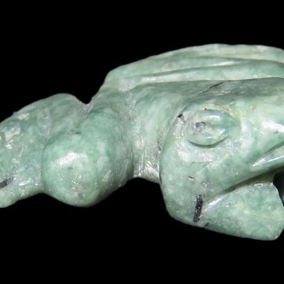 Sale Photo Thumbnail #135: 1 1/8" Pre-Columbian Mayan Frog Effigy Pendant, Motley COA, Jade, Guatemala