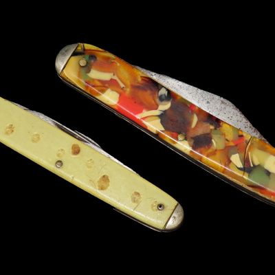 Sale Photo Thumbnail #372: Vintage Pair of Kent Pocket Knives