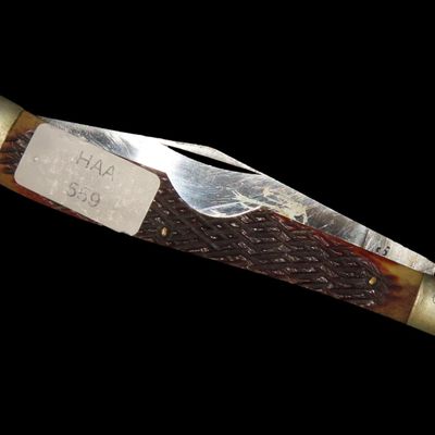 Sale Photo Thumbnail #557: Vintage Bone-Handled Single-Blade Pocket Knife, Japan