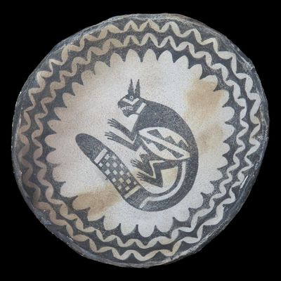 Sale Photo Thumbnail #167: 5 7/8" Mimbres-Style Animal Effigy Painted Pottery Bowl, Southwestern Pottery