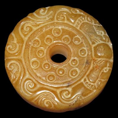 Sale Photo Thumbnail #366: Antique Chinese Hongshan Jade Effigy Pendant