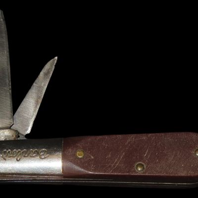 Sale Photo Thumbnail #477: Vintage Colonial Barlow Pocket Knife, Made in USA