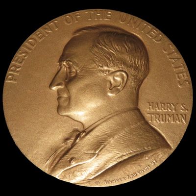 Sale Photo Thumbnail #510: 3" Vintage Harry S. Truman Indian Peace Medal