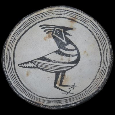 Sale Photo Thumbnail #239: 5 15/16" Mimbres-Style Bird / Roadrunner Effigy Painted Pottery Bowl, Southwestern Pottery