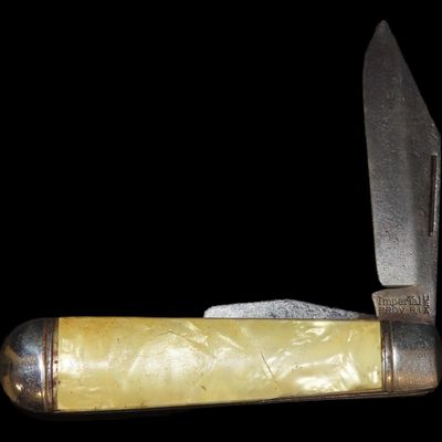 Sale Photo Thumbnail #359: Vintage Imperial Pocket Knife, One Blade and One Screwdriver / Bottle Opener