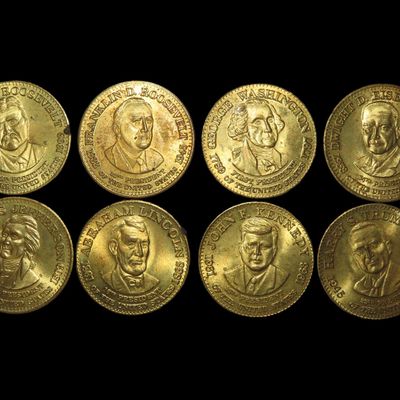 Sale Photo Thumbnail #609: Lot of Presidential Coins / Tokens