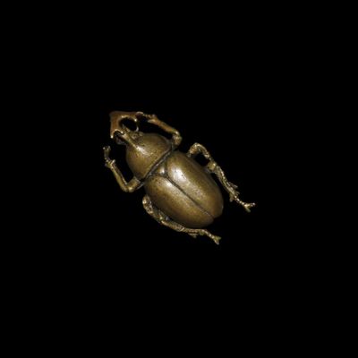 Sale Photo Thumbnail #694: Antique Copper Emperor Beetle Figure, 3D Life-Like Bug