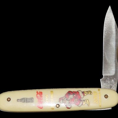 Sale Photo Thumbnail #497: Vintage Santa Claus / Coca-Cola Advertising Pocket Knife, Merry Christmas 2000, Chattanooga, Tennessee, Single Blade, Never Used or Sharpened