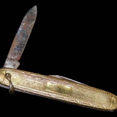 Sale Photo Thumbnail #442: Vintage Gold-Plated Colonial Pocket Knife, Dual Blade, Made in USA