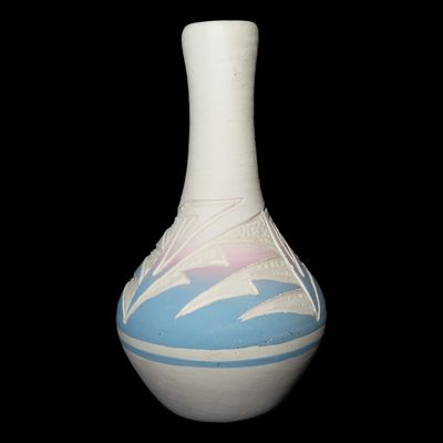 Sale Photo Thumbnail #323: 4 1/4" Navajo Hand-Etched Vase, Signed, Southwestern Pottery