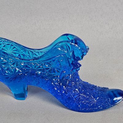 Sale Photo Thumbnail #86: Fenton Cobalt Glass Cat Slipper