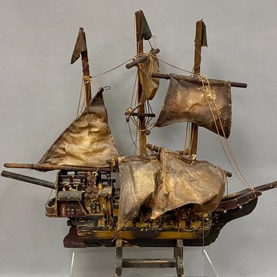 Sale Photo Thumbnail #440: Vintage Weathered Wood Mayflower Model