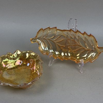 Sale Photo Thumbnail #246: Marigold Carnival Glass Loganberry Berry Bowl & Leaf Dish