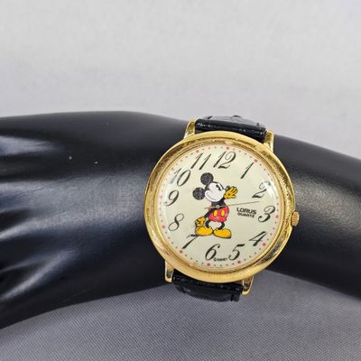 Sale Photo Thumbnail #9: Lorus Disney Mickey Mouse Quartz Wristwatch